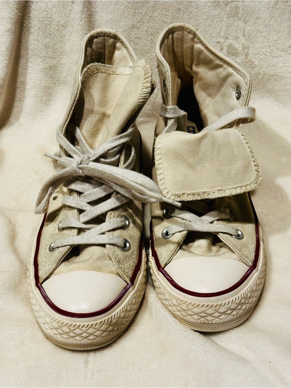 Converse Chuck Taylor All Star Hi Studded Canvas Sneakers Womens Size 7 White - Picture 2 of 9